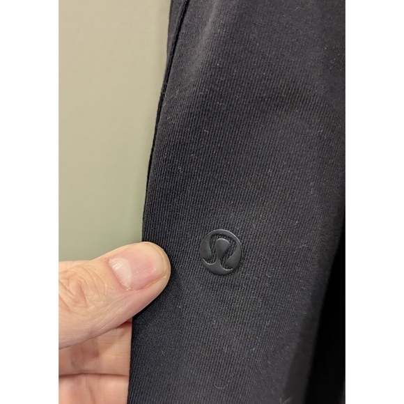 Lululemon Kung Fu Pants In Black Size Medium - Picture 6 of 7